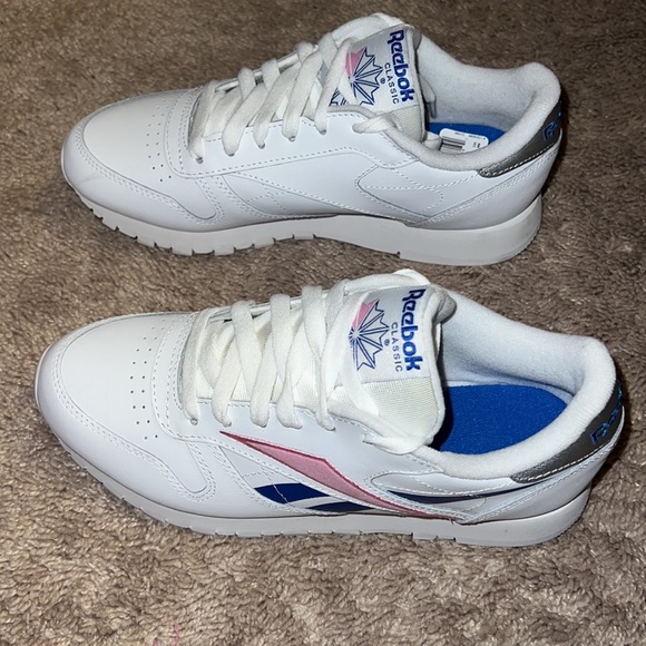 Reebok classics - Picture 2 of 4